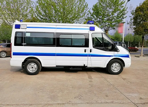 兴化市救护车出租